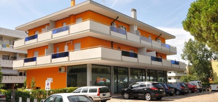 CONDOMINIO BIASIN